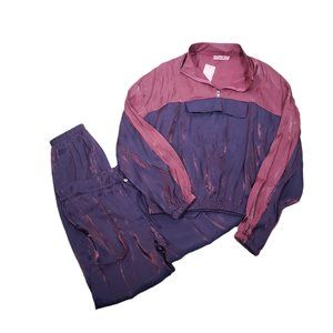 Lilly's Kloset women's size Medium Purple Irredescent 2 Piece Jogger NWT